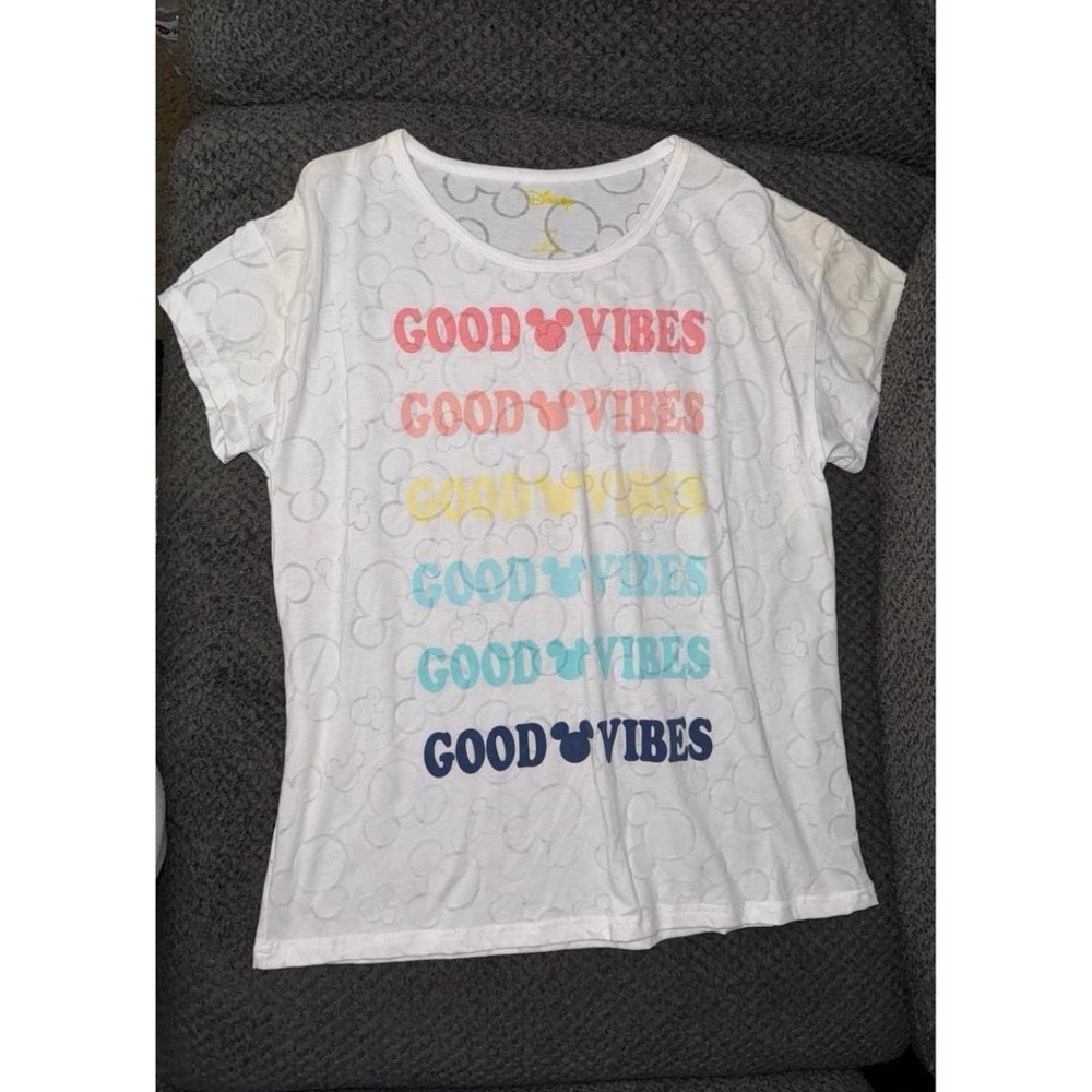 Disney 'Good Vibes' Repeat shirt‎ size M (8-10) BNWOT